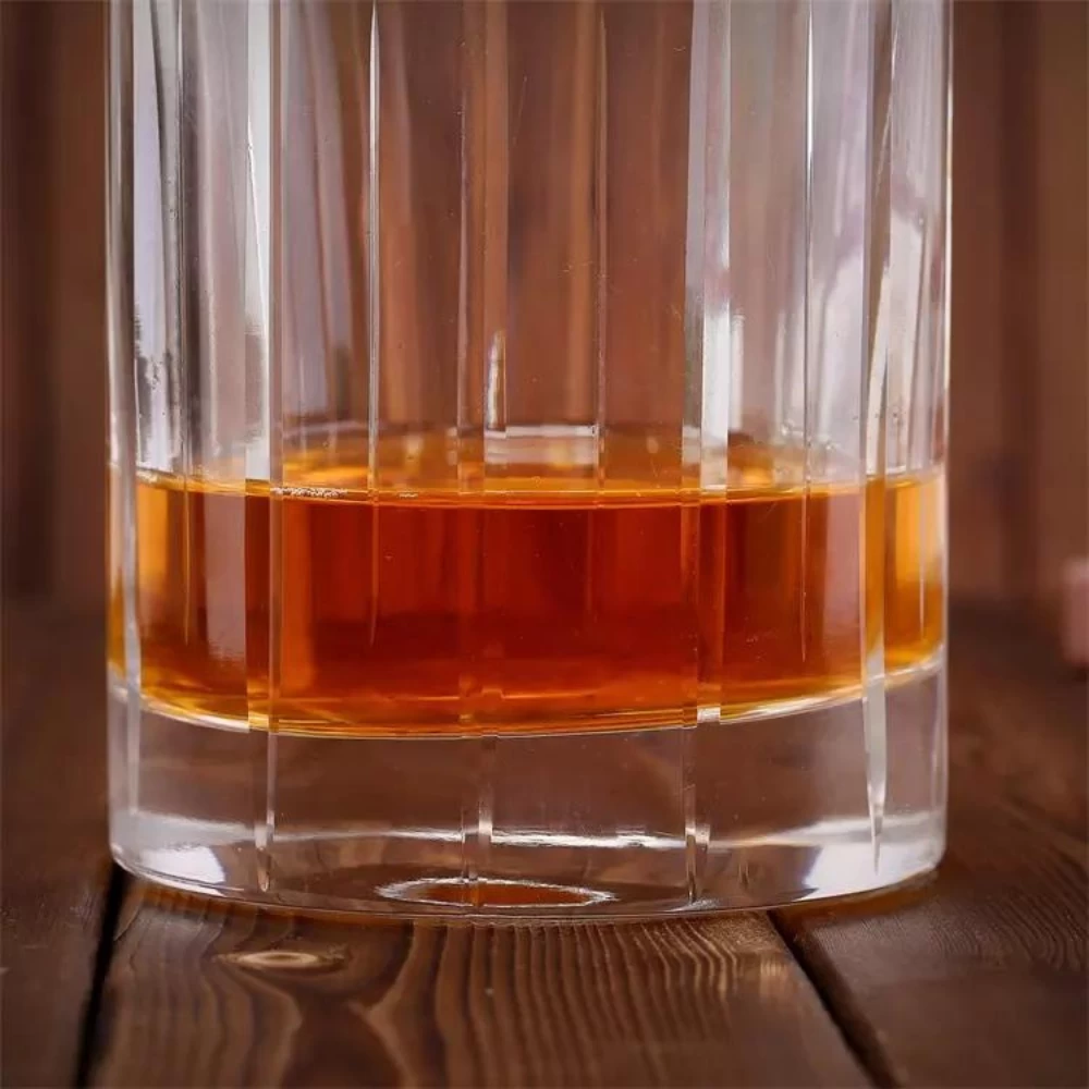 Linea Decanter 4 Linea Decanter - Image 2