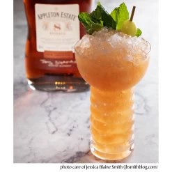 Viski Crystal Pearl Diver Glasses (set Of 2) 11 Viski Crystal Pearl Diver Glasses (set Of 2) -Liquor Specialty Store PearlDiverbyJessicaBlaineSmith