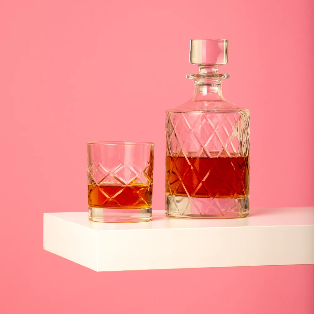 Yarai Decanter + Tumbler Set 4 Yarai Decanter + Tumbler Set - Image 2