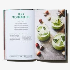 Very Merry Cocktails: 50+ Festive Drinks For The Holiday Season -Liquor Specialty Store chronicle very merry cocktails 4